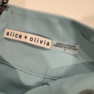 ALICE + OLIVIA Donald High-Waist Shorts Light Blue size 0